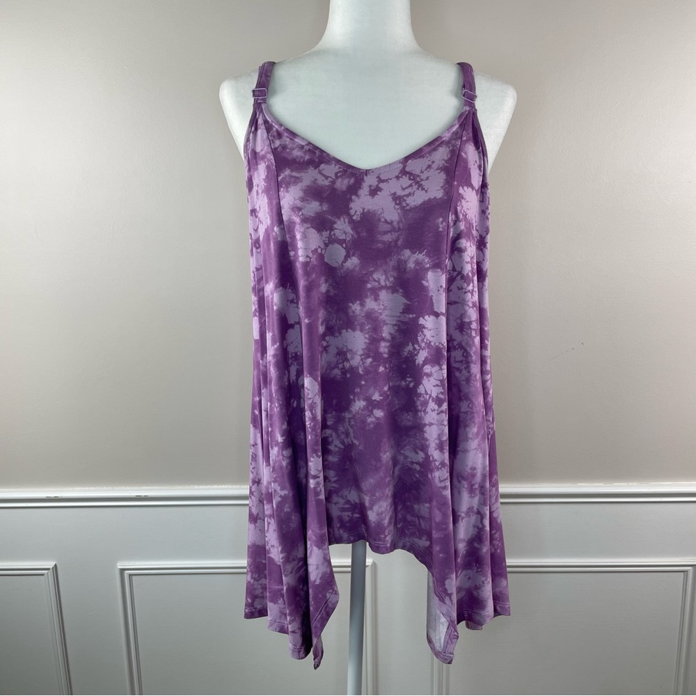 Torrid Super Soft V-Neck Handkerchief Cami. SZ:0. Purple Tie-Die.